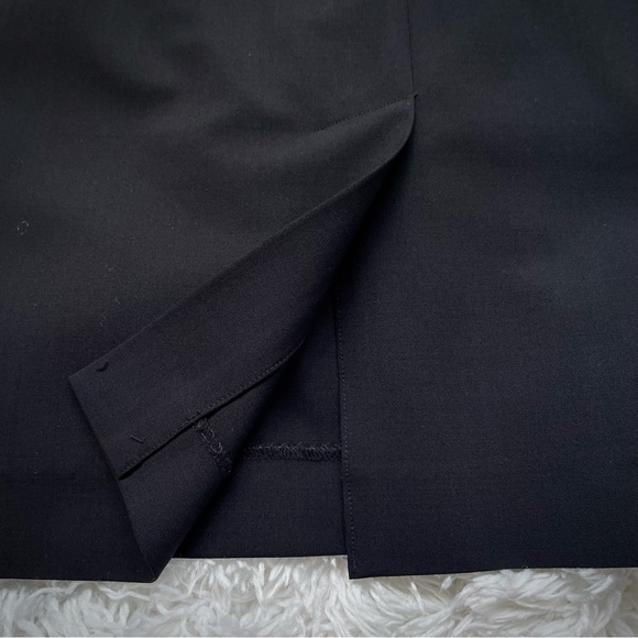 THEORY Sevona Wool Pencil Skirt size 0 - Picture 9 of 10